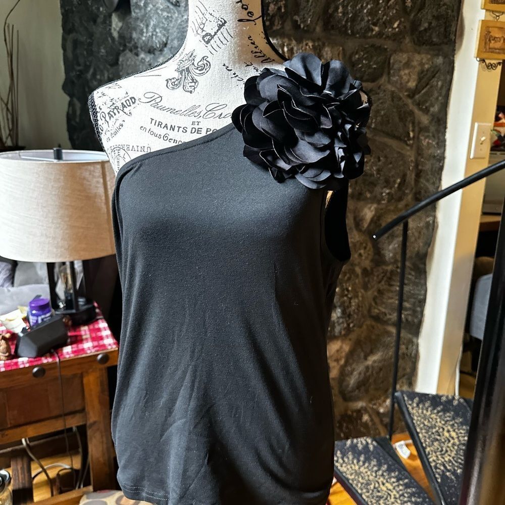 Elegant Black One-Shoulder Top  with Floral Accent